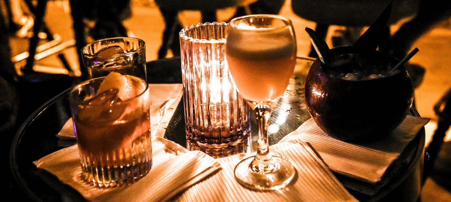 Bar table with a number of drinks